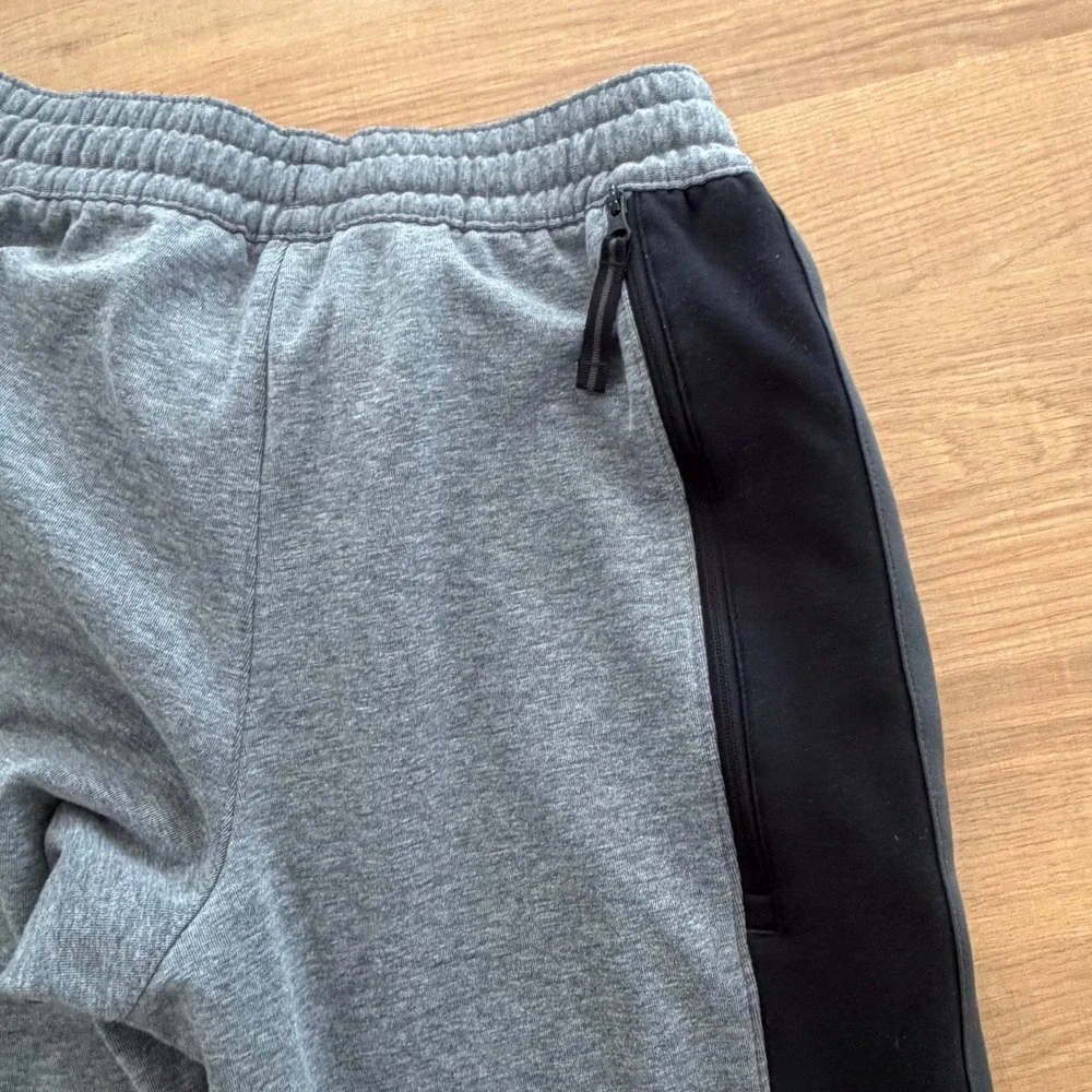 Nike Therma-FIT Washington State WSU Cougars Joggers Mens Small Gray Sweatpants